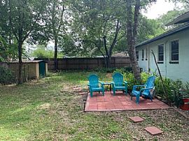 2148 Nw 28th Ave, Gainesville, Fl 32605 in Gainesville, FL (Photo 2 of 9)