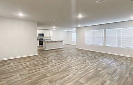 5554 Guinevere Ln, Milton, Fl 32583 in Milton, FL (Photo 3 of 9)