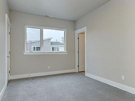 219 E 36th St, Garden City, Id 83714  Lovely House in Garden City, ID (Photo 3 of 9)