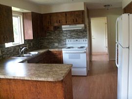 405 W Hazel St, Caldwell, Id 83605  Nice House For Rent in Caldwell, ID (Photo 5 of 7)