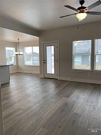 450 Southwood Ave W, Twin Falls, Id 83301  House For Rent in Twin Falls, ID (Photo 6 of 9)