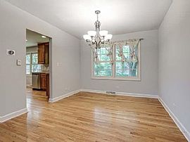 1031 Shari Ln, Libertyville, Il 60048  Home Sweet Home  in Libertyville, IL (Photo 3 of 7)