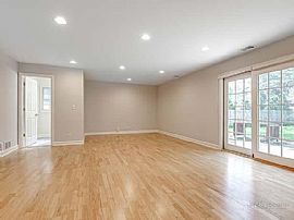 1031 Shari Ln, Libertyville, Il 60048  Home Sweet Home  in Libertyville, IL (Photo 4 of 7)