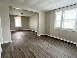 1203 S Jefferson St, Muncie, in 47302  Home Sweet Home in Muncie, IN (Photo 5 of 8)