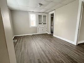 1203 S Jefferson St, Muncie, in 47302  Home Sweet Home in Muncie, IN (Photo 8 of 8)