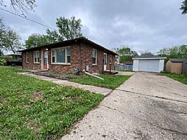 3309 E 29th St, Des Moines, Ia 50317  House For Rent in Des Moines, IA