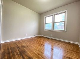 3309 E 29th St, Des Moines, Ia 50317  House For Rent in Des Moines, IA (Photo 10 of 12)