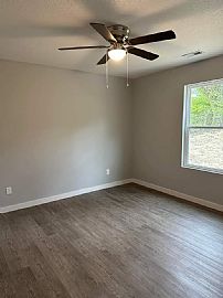 Well Furnished 2 Bedroom and 2 Bathroom  1,500 Sqft  in New Orleans, LA (Photo 5 of 11)