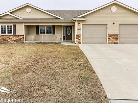1005 Conley Cir, Manhattan, Ks 66502  House For Rent in Manhattan, KS