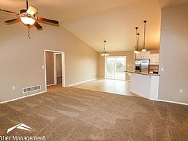 1005 Conley Cir, Manhattan, Ks 66502  House For Rent in Manhattan, KS (Photo 4 of 9)