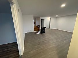 921 Manor Rd, Salina, Ks 67401   Available For Rent  in Salina, KS (Photo 8 of 10)