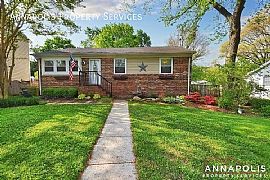 957 Highpoint Dr, Annapolis, Md 21409 in Annapolis, MD