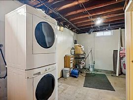 8709 Sleepy Hollow Ln, Potomac, Md 20854 in Potomac, MD (Photo 9 of 9)