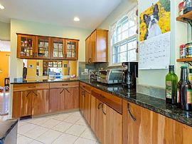 8408 Donnybrook Dr, Chevy Chase, Md 20815 in Chevy Chase, MD (Photo 4 of 9)