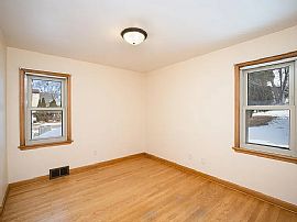 2586 S 78th St, West Allis, Wi 53219 in West Allis, WI (Photo 7 of 12)