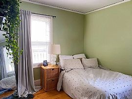 619 N 63rd St, Wauwatosa, Wi 53213 in Wauwatosa, WI (Photo 5 of 12)