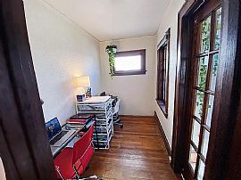 619 N 63rd St, Wauwatosa, Wi 53213 in Wauwatosa, WI (Photo 7 of 12)