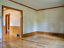 1425 Union Ave Ne, Grand Rapids, Mi 49505 Lovely House in Grand Rapids, MI (Photo 3 of 11)