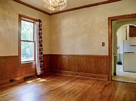 1425 Union Ave Ne, Grand Rapids, Mi 49505 Lovely House in Grand Rapids, MI (Photo 6 of 11)