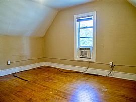 1425 Union Ave Ne, Grand Rapids, Mi 49505 Lovely House in Grand Rapids, MI (Photo 7 of 11)