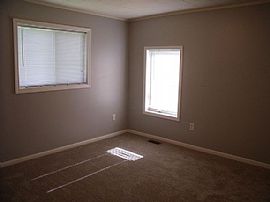 523 E 1st St, Lawton, Mi 49065  House For Rent in Lawton, MI (Photo 9 of 11)