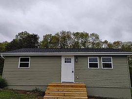 60 Tiller Cir, Inwood, Wv 25428 in Inwood, WV