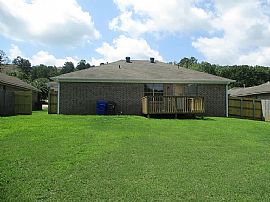 Charming 3 Bedroom  in Conway, AR (Photo 5 of 5)
