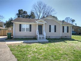 Charming 3 Bedroom  in Huntsville, AL