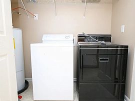 Charming 3 Bedroom  in Huntsville, AL (Photo 7 of 8)