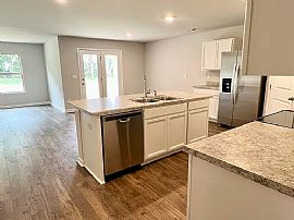 164 Meadowridge Dr, Hazel Green, Al 35750 in Hazel Green, AL (Photo 2 of 12)