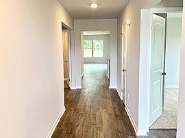 164 Meadowridge Dr, Hazel Green, Al 35750 in Hazel Green, AL (Photo 3 of 12)