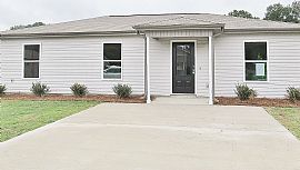 14 Jacob Ln, Lincoln, Al 35096 in Lincoln, AL