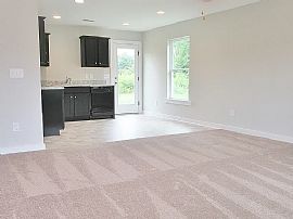 14 Jacob Ln, Lincoln, Al 35096 in Lincoln, AL (Photo 2 of 11)