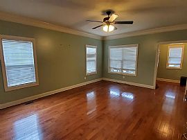 1105 Humes Ave Ne, Huntsville, Al 35801 in Huntsville, AL (Photo 3 of 10)