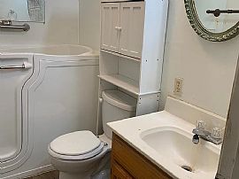 Nicely Remodeled 2 Bedroom/1 Bath Home in San Angelo, TX (Photo 10 of 12)