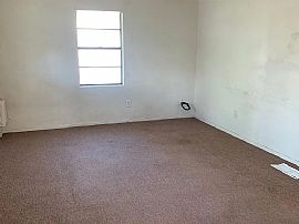 Nicely Remodeled 2 Bedroom/1 Bath Home in San Angelo, TX (Photo 3 of 12)