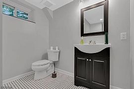 Beautiful House For Rent  in Morristown, NJ (Photo 6 of 6)