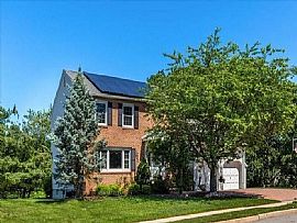 Great Single Family Home  in New Brunswick, NJ