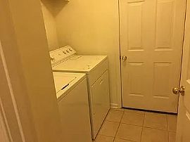 Lovely Three Bed and Two Bath For Rent  in Columbia, SC (Photo 5 of 8)