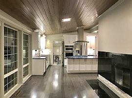 Adorable House For Rent  in Medina, WA (Photo 6 of 7)