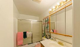 Awesome Home in Baltimore, MD (Photo 9 of 12)