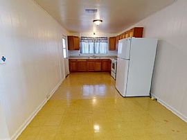 630 Hooiki St, Pearl City, Hi 96782 House For Rent in Pearl City, HI (Photo 2 of 9)