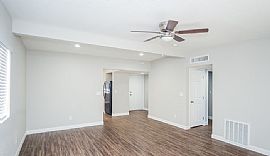 House For Rent 5060 E Newton Dr, Las Vegas, Nv 89122 in Las Vegas, NV (Photo 5 of 10)