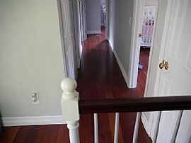 21 Burgess St, Litchfield, Nh 03052 Furnished Home For Rent in Litchfield, NH (Photo 6 of 11)