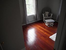 21 Burgess St, Litchfield, Nh 03052 Furnished Home For Rent in Litchfield, NH (Photo 7 of 11)