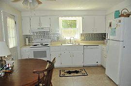 73 Mo Sett Ave Unit A, Goffstown, Nh 03045 Nice House For Rent in Goffstown, NH (Photo 3 of 10)