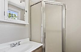 223 Saint Louis Ave, Egg Harbor City, Nj 08215  Lovely House in Egg Harbor City, NJ (Photo 3 of 10)