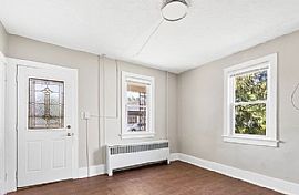 223 Saint Louis Ave, Egg Harbor City, Nj 08215  Lovely House in Egg Harbor City, NJ (Photo 4 of 10)