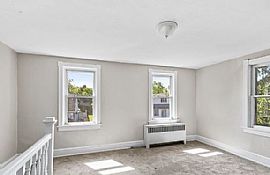 223 Saint Louis Ave, Egg Harbor City, Nj 08215  Lovely House in Egg Harbor City, NJ (Photo 9 of 10)