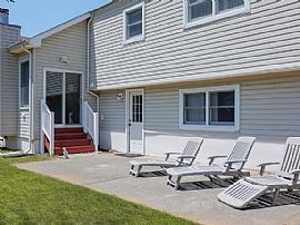 16 Mayfair Rd, Holmdel, Nj 07733 Great House For Rent in Holmdel, NJ (Photo 3 of 10)